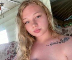 two girls at the same time - 20 - Image 2