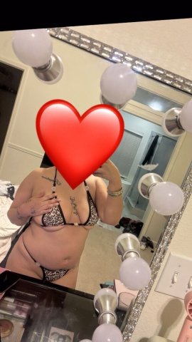 🍑💦 sexy petite latina 💦🍑 - 26 - 1