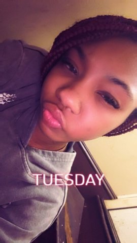 Your favorite 18 year old wonderland😘 incalls and cardates only, Hh and Qv only, great vibes from a pretty girl💕😘 - 18 - 1
