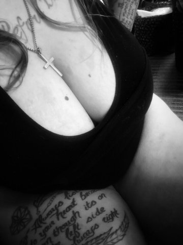 ‏BBW THICK THIGHS SAVES LIVES 💦👅 - 32 - 1
