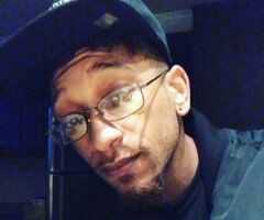 Cum play with the Freaky Nerd Kidd🍾😏 - Image 7