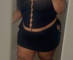 Young PRETTY VIXEN 😍 CURVY BODY 🚺 with fresh tight KITTY 😍👅🍑 - 25 - Image 7