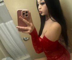 Phoenix escorts - PETITE WET AND TIGHT🥰 18 and ready to play👄 WHITE/ASAIN MIX. 2 girl special - 18