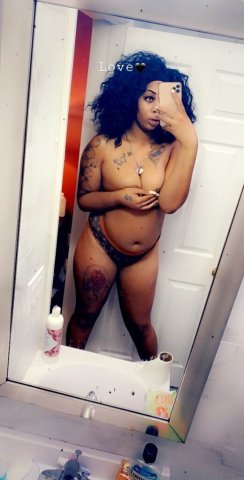 🥵🔥Thick Light Skined, Hot Freak 🥵🔥 INCALLS ONLY 🏩 - 26 - 1