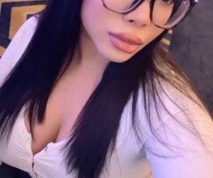 busty and exotic - 27 - Image 4