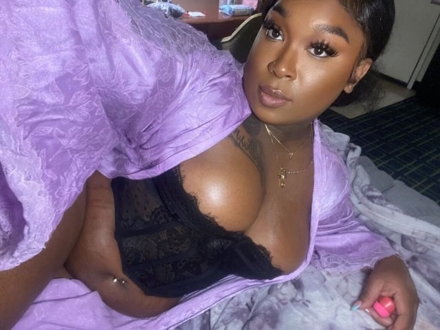 Treat Yourself Today 💋 Pretty Round Brown In Town 🤎 - 24 - 1