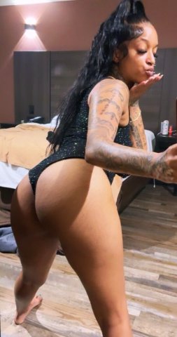 NEW IN TOWN 💓 incalls+outcalls+car play specials 🌹Call or Txt ☎💬 Fast Response Gauranteed! - 27 - 1