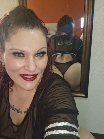 Last Day in Gresham💋🐐Come Escape The Ordinary, Get A Taste of The Best🔥Firey Thickalicious Big Booty MILF Available💋💦I'll Put ExXxtra Pep In Your Step 💋 A Bj A Day Keeps The Doctor Away!😈Text Only ✨ - 35 - 1