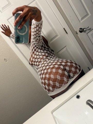 Cum spend sum quality time💋Sexy petite brownskin😍OUT/CAR FUN🥰🥰 - 20 - 1