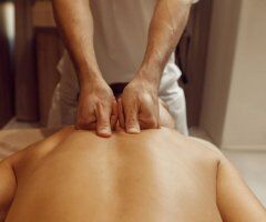 Young Hung,straigth Male Attentive & Professional, Full-Body Oil Massage Experience - Image 2
