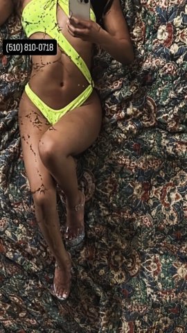 BROWNSKIN BARBIE🥴😋🎀 Tight Pussy - Slim & Curvy 😻 Available 24 HOURS 🍑💦💕 Sexy Content Available 😍OUTCALLS & CAR DATES 📱⭐ - 18 - 1