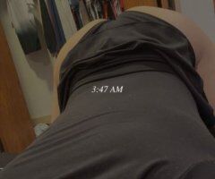 Young & tight - Image 3