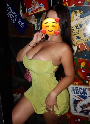 If you're looking for good vibes, easy laughter, I'm your girl V I'm affectionate, attentive, and always bringpositive energy to every date- FaceTime show Andcontent videos available - 30 - 1