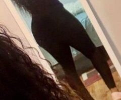 linda morena latina en la ciudad 💋💕🧡 - 33 - Image 3