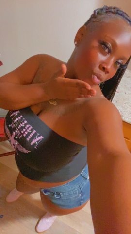 YOUR FAVORITE PRETTY BEOWN ROUND 🍫CUM AND SEE A REAL ONE - 26 - 1