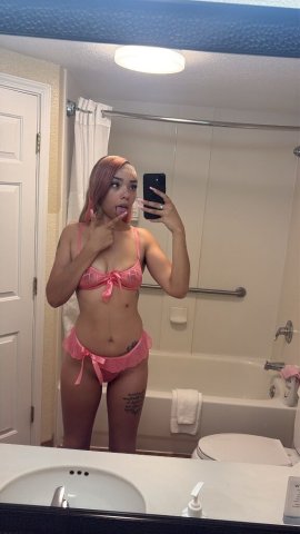 THROAT GOAT NEAR YOU👅💦2NITEONLY⭐🤍ASK ABOUT MY $PECIALS😝😘 - 22 - 1