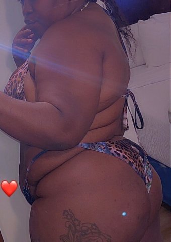 Wet throat BBW - 35 - 1