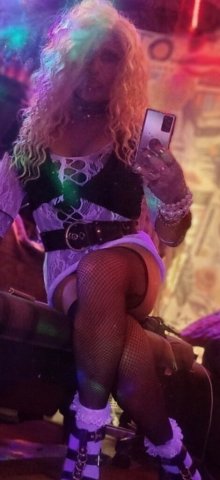 White girls do it better fill my dougnut TIE ME UP & USE ME !! - 1