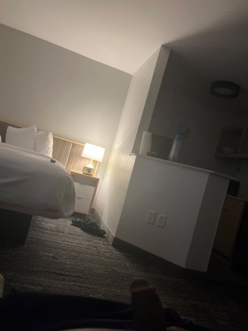 Visiting incall only $40 - 1