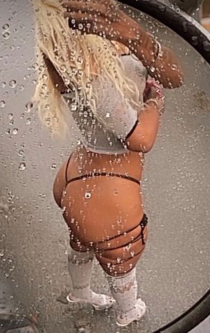 Hennessey here to fulfill your fantasy🤤😋 - 21 - 1