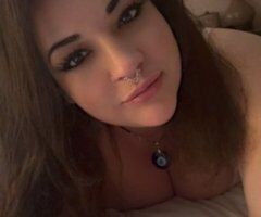 Fredericksburg escorts - NEW TO TOWN HERE FOR A GOOD TIME NOT A LONG TIME - 26