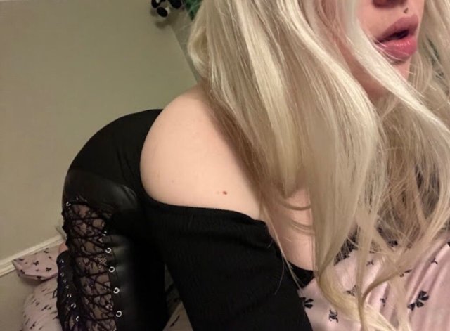 ‍🔥SEXY GAMERGIRL 👾🎮MILF MEETS UPS/ ONLYFANS AND MORE 🔥 - 24 - 1