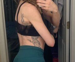 long legs, pretty face - 36 - Image 12