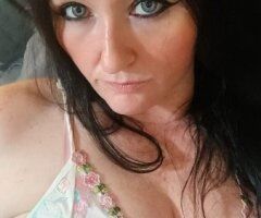 Sunday Service with Miranda Lee - 36 - Image 7