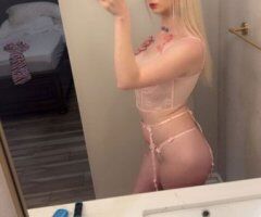 💯% natural blonde hair 💇🏼♀ blue eyes 👀💙 - 22 - Image 2