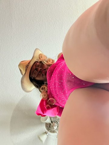 😘👅cum💋 friday special. phat and wet. cum take the LOAD off wit me💦just what u been lookin 4🌊🌊NO rush NO fuss policy🌺all r welcome😘😘FETISH frndly GFE specialist😘😘lover girl🌺playful perk/pegs😍👅 - 28 - 1