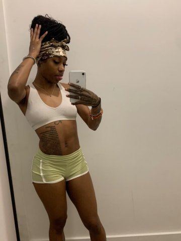 SWEET PETITE BROWNSKIN READY TO MEET!🫦❤THIS IS MY ONE AND ONLY AD YES I AM REAL💕 - 23 - 1