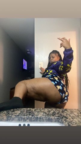 WELCOME TO POUNDTOWN INCALLS ONLY - 28 - 1