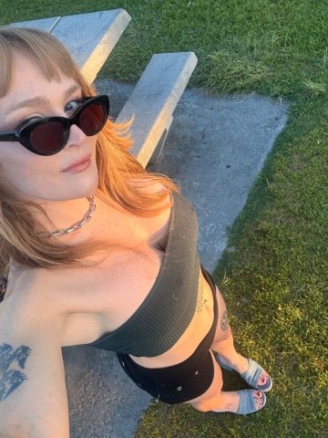 petite goth PAWG with DD titties and a tiny waist . Hi! i'm Pearl. I'm a local college student :) ! Dominatrix/massage/vanilla gfe. donations go to my education, masters degrees arent cheap, yikes 😫 - 26 - 1