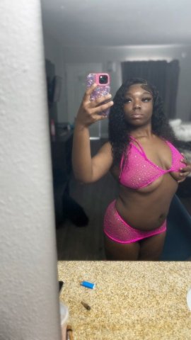 🍫💎 Fun petite 5'3 Chocolate 💎🍫📍Pooler 🏡Incalls 🚗 Outcalls 420 friendly - 20 - 1