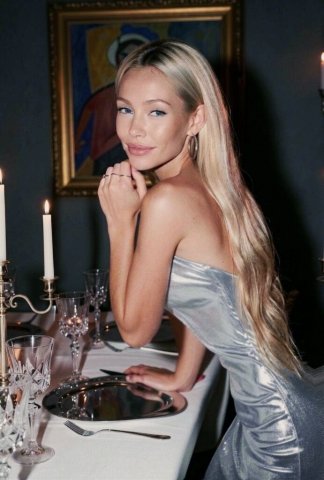 100 percent norwegian model looking for mutually beneficial fun - 28 - 1