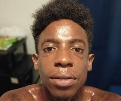 nothing for sale i just want to gave fun . im looking for love - Image 2