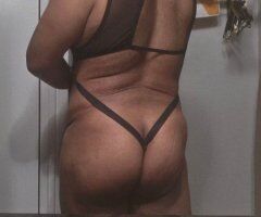 Phat Booty Fem boy looking to please - Image 5