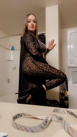 DO NOT ASK ME MY LOCATION OR MY RATES READ MY ADD ' DO NOT CONTACT ME UNLESS YOUR READY RIGHT NOW!! I WILL NOT RESPOND🤑 Available 24/7 100 - 25 - 1