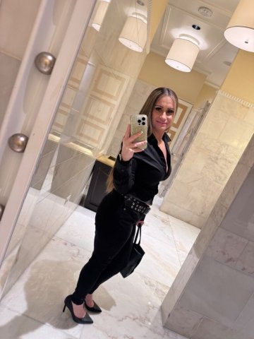 Your Favorite Petite Hottie LAST DAY - 44 - 1