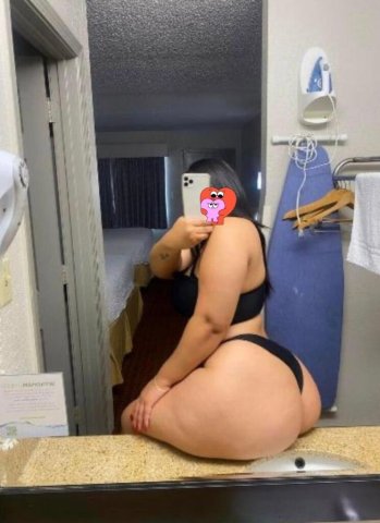 ven pasarlo rico conmigo papi 😋🥰full servicio fotos 100% 😍reales chica madura latina tengo esta cuca bien rica para ti ven bebe soy nueva🥰😍disponible 24/7😋🥰outcall and incall available - 30 - 1