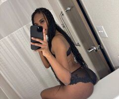 South Bend escorts - NEW IN TOWN !!!!! 420 friendly - 22