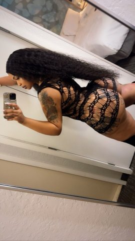 QV SPECIALS ALL WEEKEND✨ 𝐻𝒾𝑔𝒽𝓁𝓎 𝐹𝒶𝓋𝑜𝓇𝑒𝒹 🥂🐰 1OO% rεaℓ!!👑🐇 𝒞𝓊𝓂 𝒫𝓁𝒶𝓎 💦🍯guαrαntεεd 5🌟pεrformαncε! - 26 - 1
