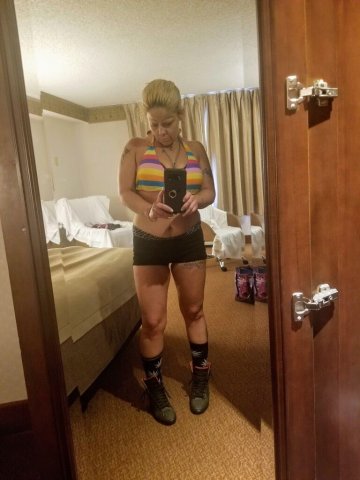 💕Hosting Downtown! Blonde🔥MILF! - 45 - 1