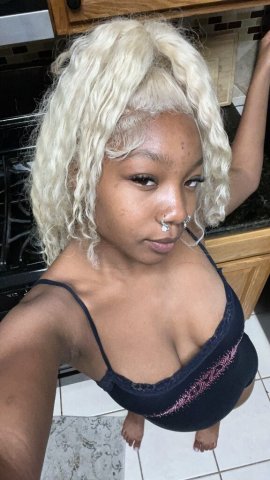 NEW IN TOWN COME FUCK THE BADDEST. - 20 - 1