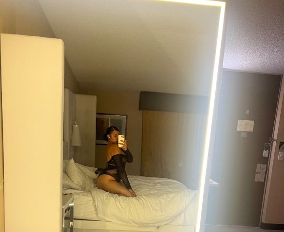 ✈ LAST NIGHT IN TOWN!! ✈ Tall Sexy Big Booty Baddie. 👅😈 Cum Get Drained Papi - 24 - 1