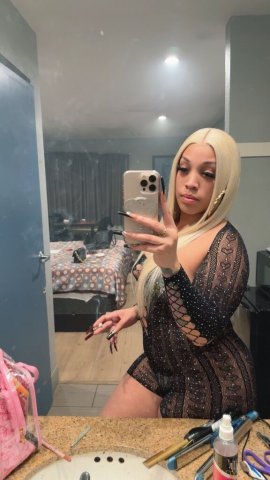 outcalls & Incalls only 😍 A FREAK IN DISCREET 💦 COME FUCK MY MOUTH 👅 - 26 - 1