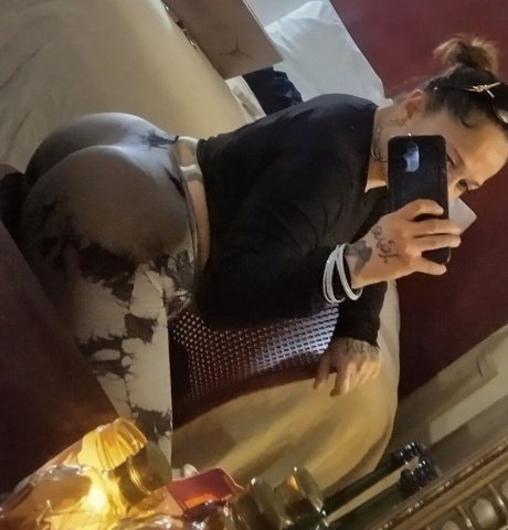 QV 80 HERE FOR A WEEK😘 LET'S 🔗 CUM uneii🥃💨❄friendly - 35 - 1
