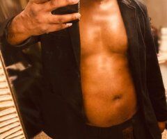 Las Vegas escorts - Straight upscale 9" hung BBC Bull pleasure for mature, single women and couples only