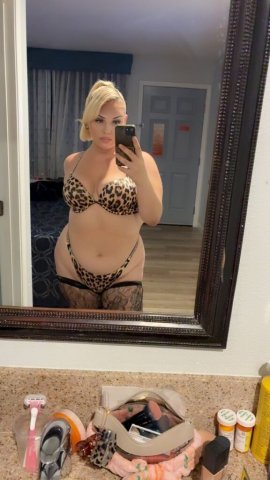 HEY HUNNY BUN 🍯 let me fulfill your biggest fantasy 🤩 cum find out i make dreams come true 💖 - 21 - 1