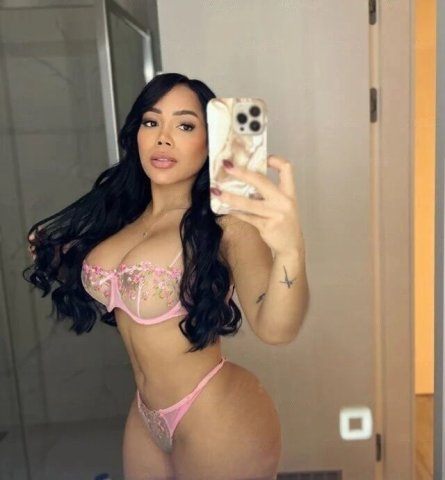 🍑Hola amor Latina nueva en la zona 💃Joven, bonita y cariosa 💋 mis servicios es 💯 garantizado 😈agradable y discreto ✨ - 27 - 1
